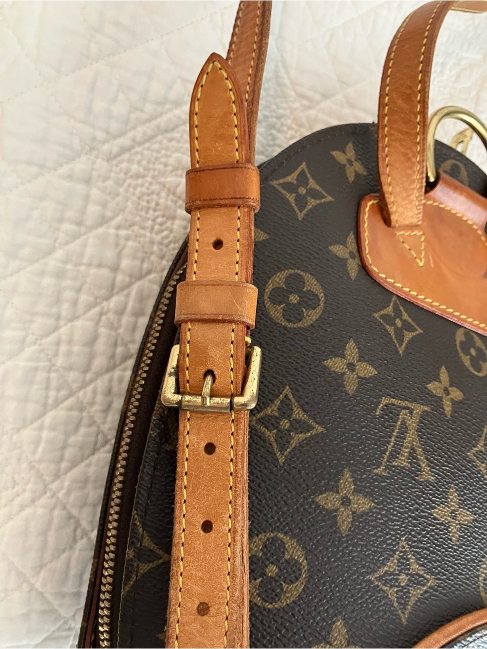 Authentic Louis Vuitton Monogram Vintage Ellipse Backpack - Picture 6 of 14